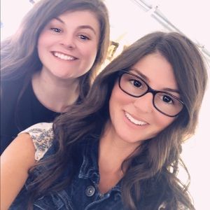 Meet your Posher, Brittney